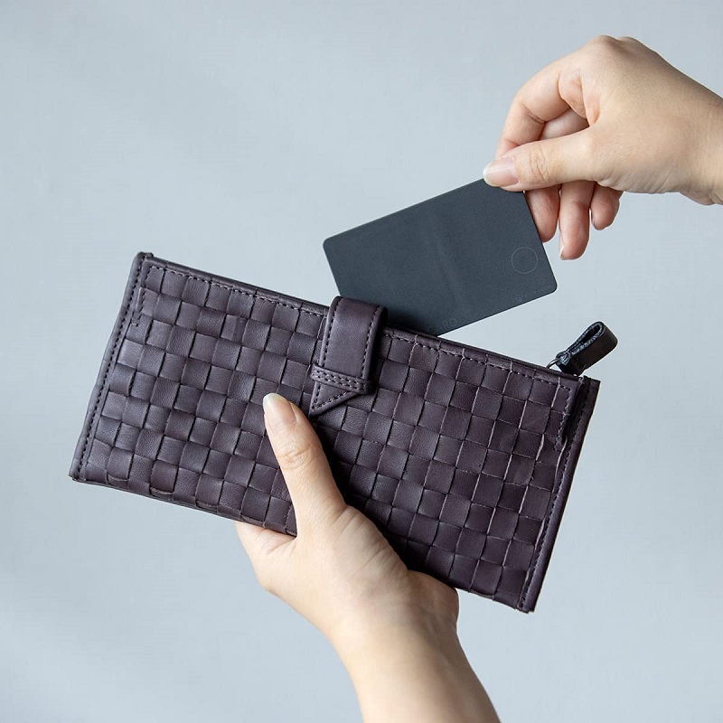 MAMORIO<BR>�����ɷ�˺��ʪ�ɻߥǥХ���<BR>MAMORIO CARD<BR>��Black��<BR>R-MAMD-001-BK