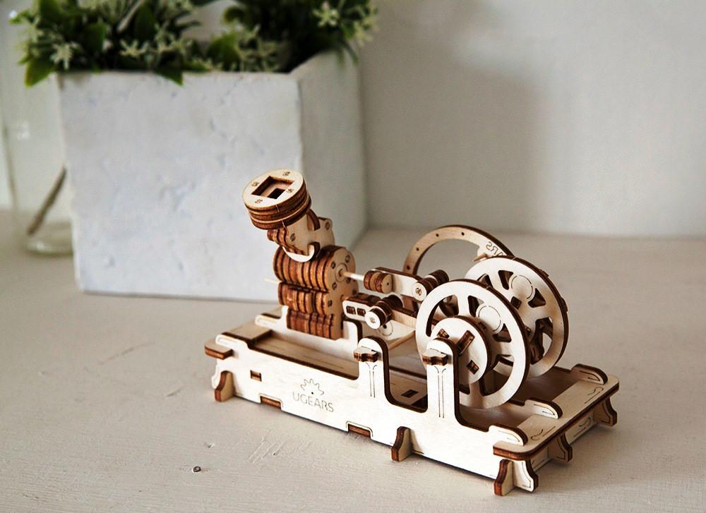 Ugears<BR>����DIY�Ȥ�Ω�ƥ��å�<BR>�ԥ��󥸥��<BR>70009